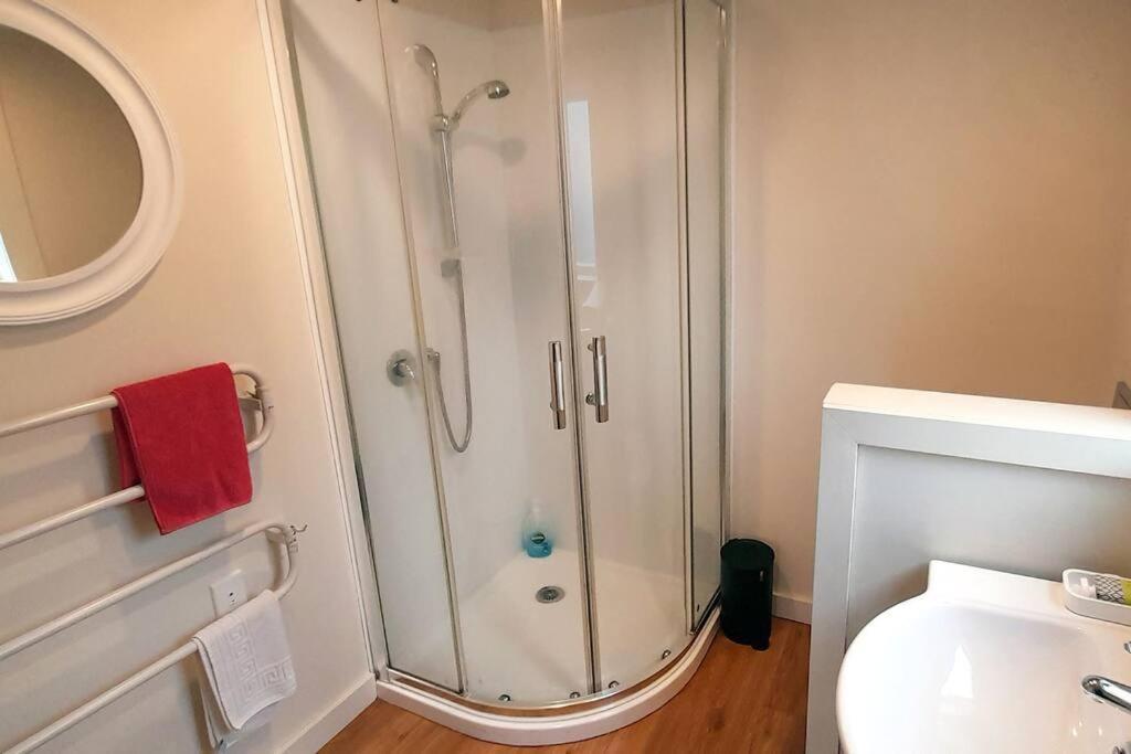 Riverlea Cottage - Cosy, Comfy, Quiet, Central タウマルヌイ エクステリア 写真